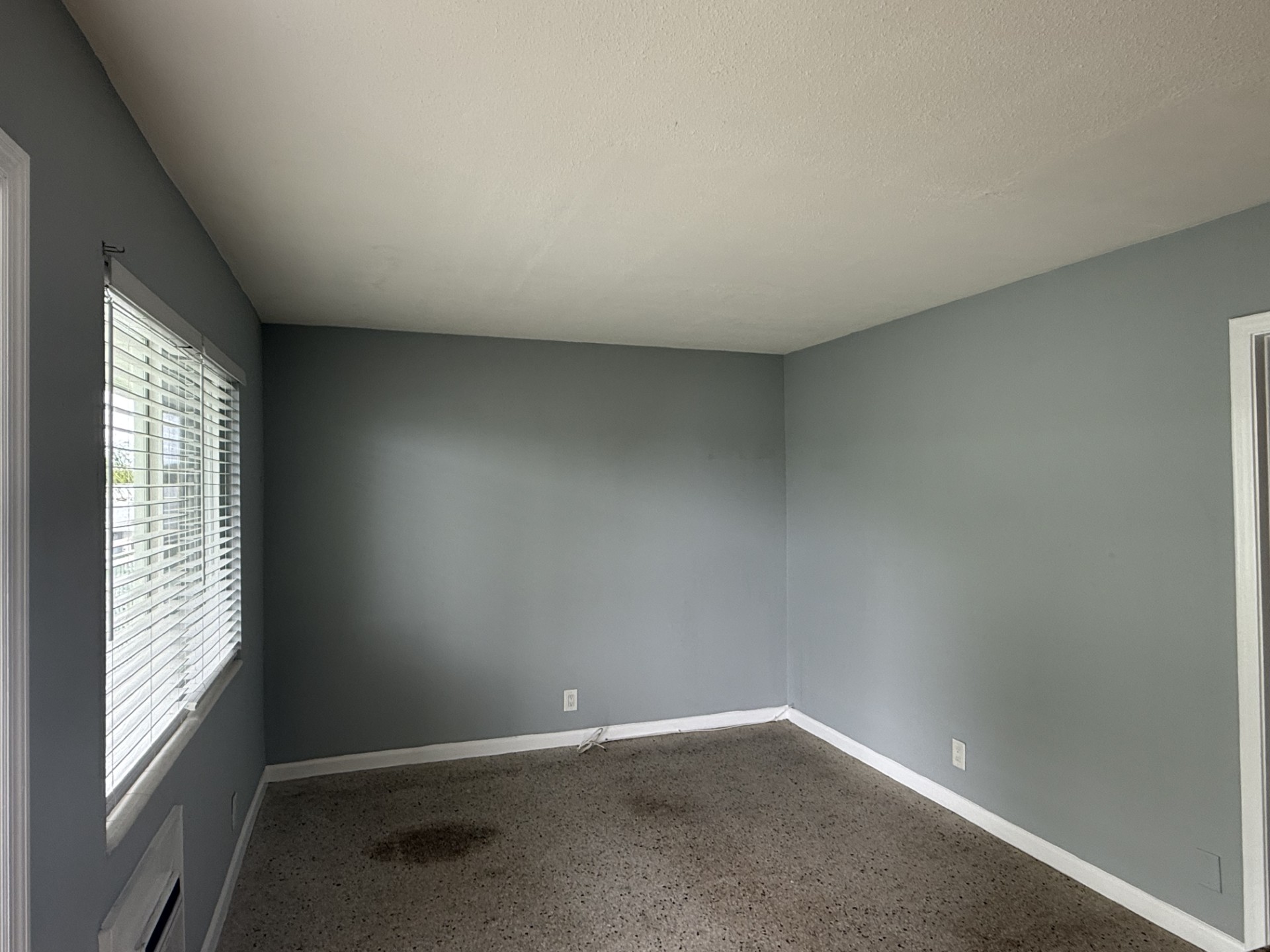 1122 North H Street - 15