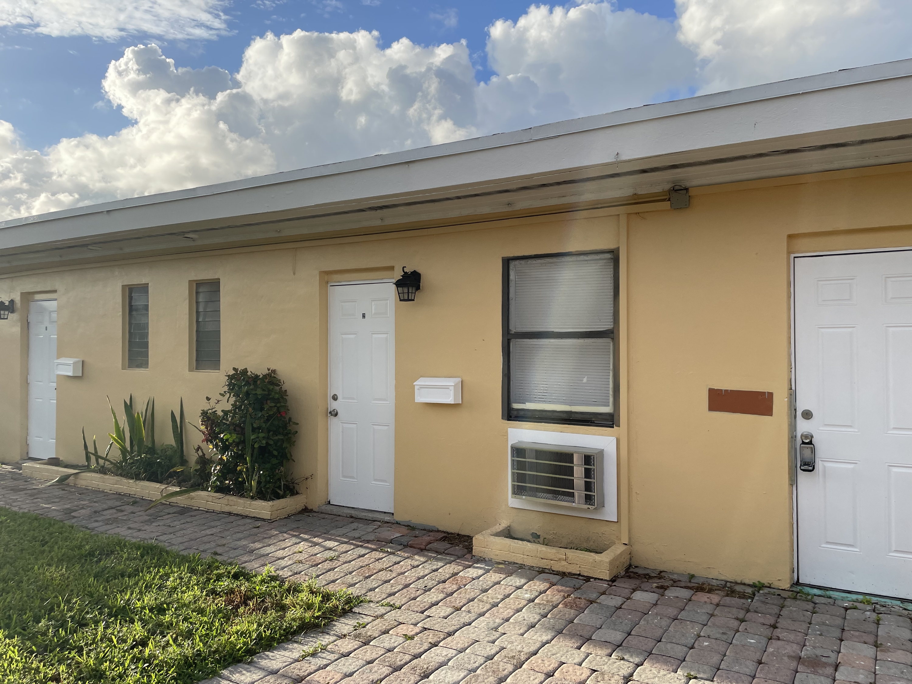 3300 Broadway - 2