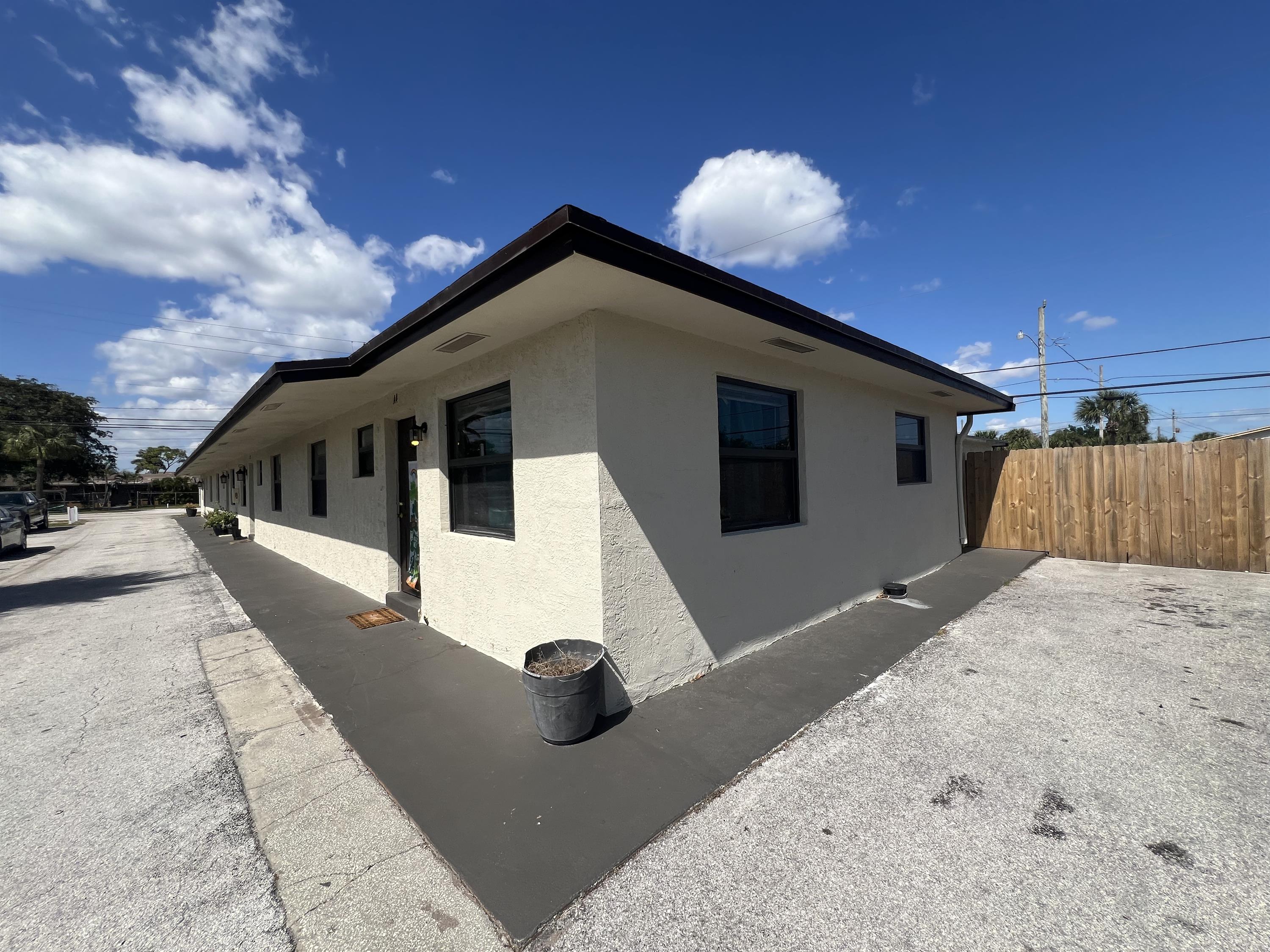2820 Avenue S, Unit 8