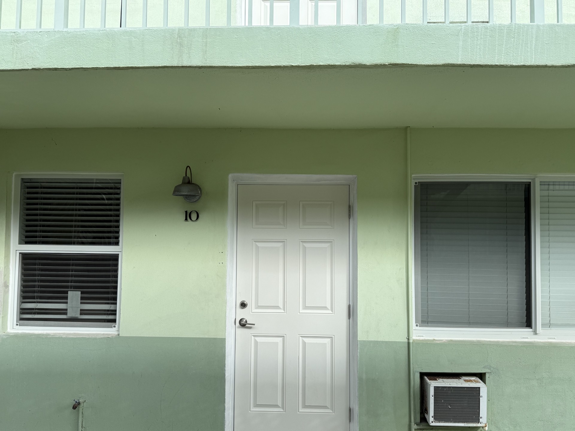 1122North H Street - 10