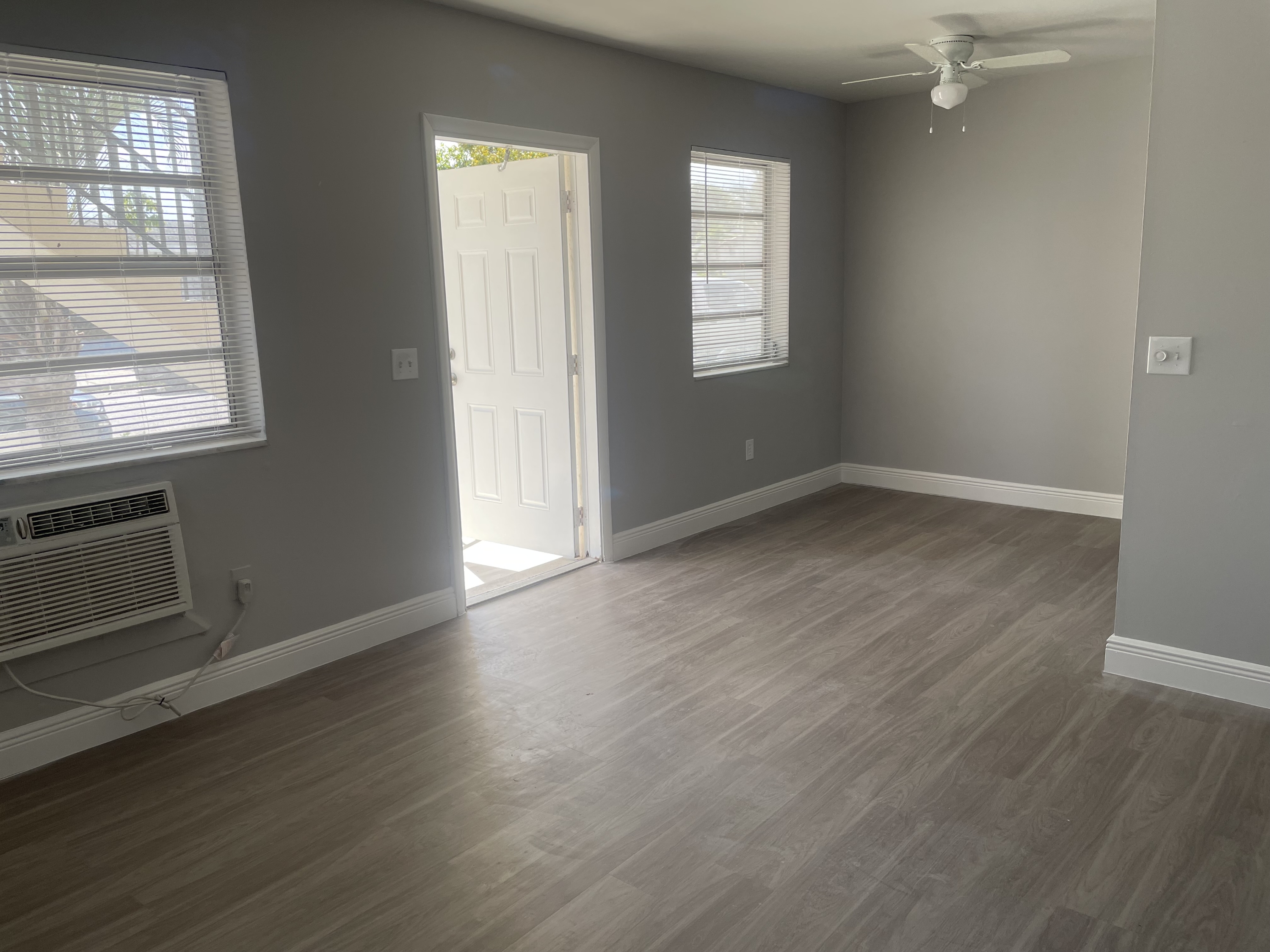 1502 N Federal Highway, Unit 3